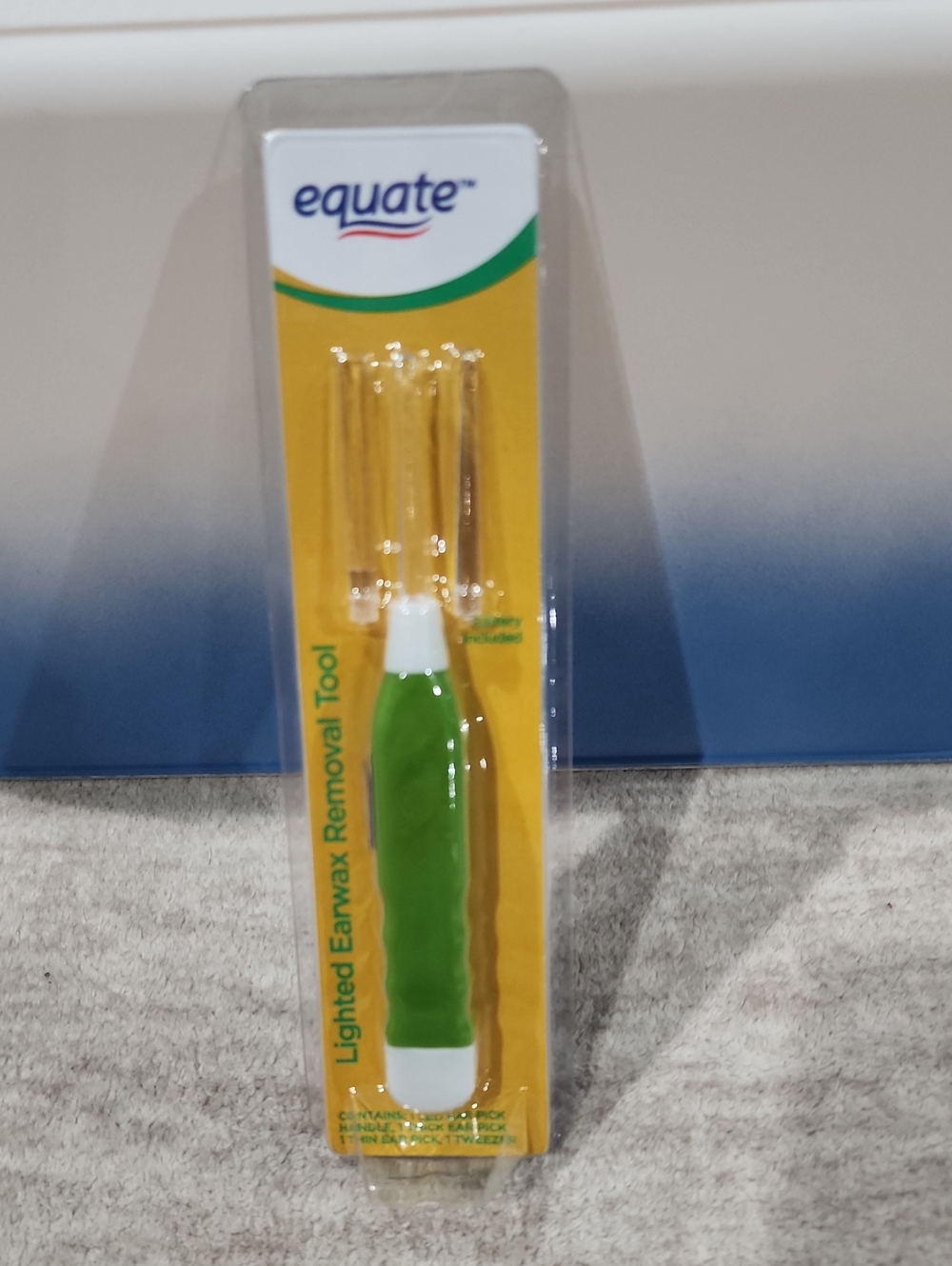 NWT Equate Lighted Earwax Removal Tool